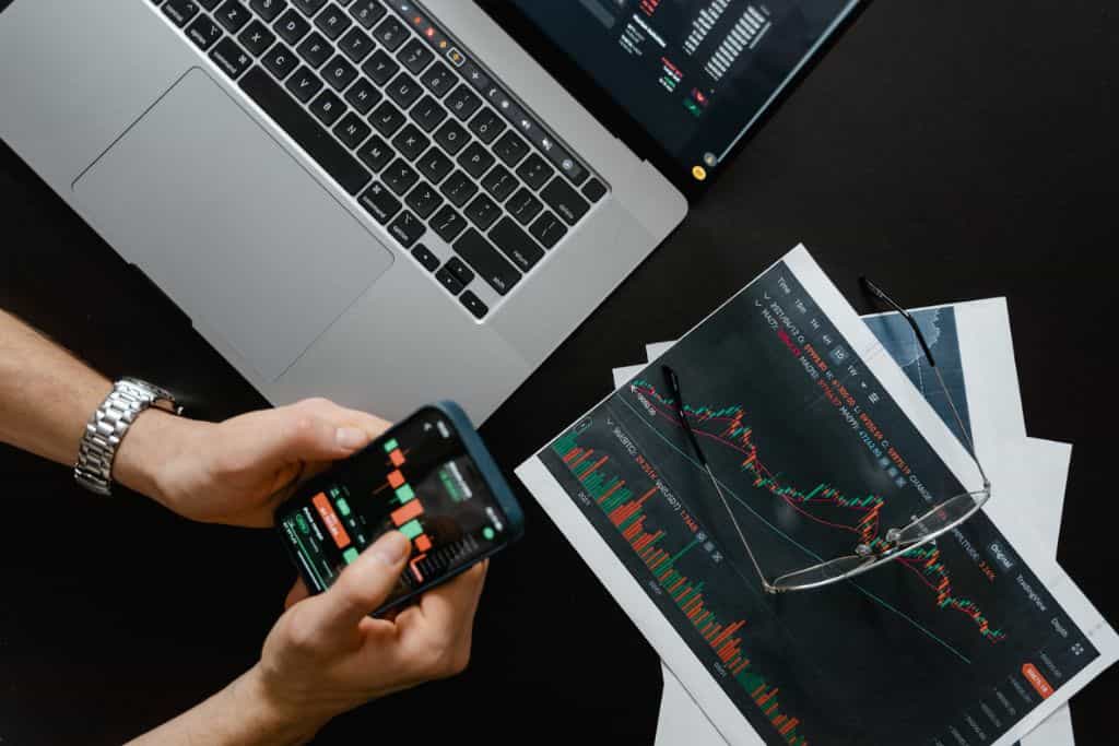 monitoring the stock market - TradeZella